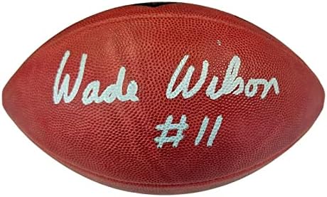 Уейд Уилсън Подписа Официален Кожена Футболна Топка Каубои С Автограф на PSA/DNA AK31329 - Футболни топки С Автографи