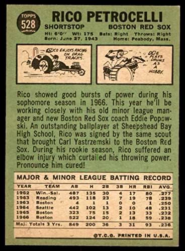 1967 Topps # 528 Рико Петрочелли на Бостън Ред Сокс (бейзболна картичка), БИВШ играч на Ред Сокс